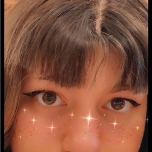 Meet your Posher, Aniela